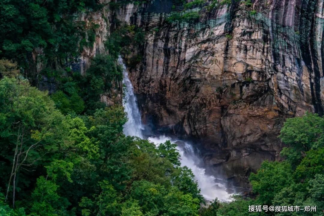 催收员工作好做吗？游戏画面